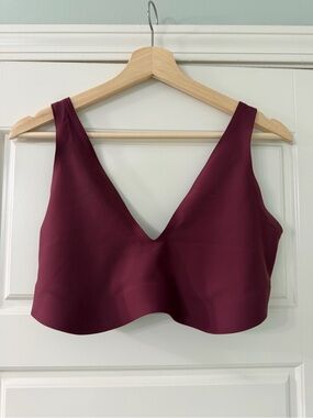 (2) Parade Wireless Bralettes - C2
